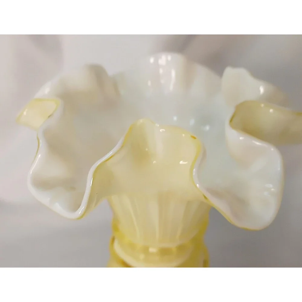 Fenton vintage yello